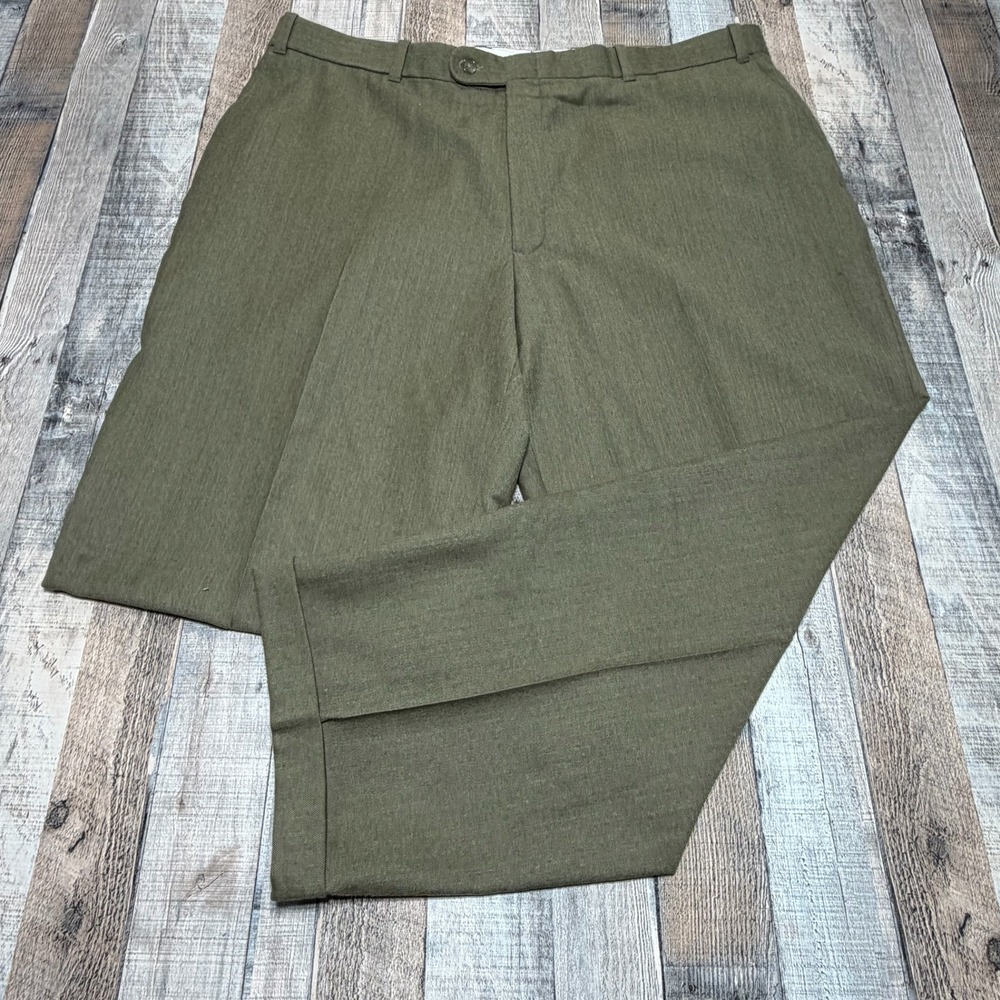 LL Bean Dress Pants Mens 42 Dark Tan 100% Wool Pleated Cuffed Trousers Classic